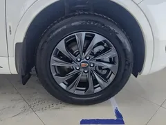 2023 Hongqi HS5 2.0T Pro, белый — фото 6