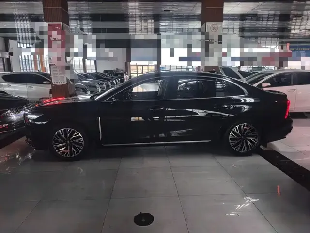 2024 Hongqi H5 2.0T AT Smart Connect Qichang