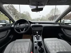 2023 Volkswagen Magotan 330TSI DSG Leading Anniversary — фото 6