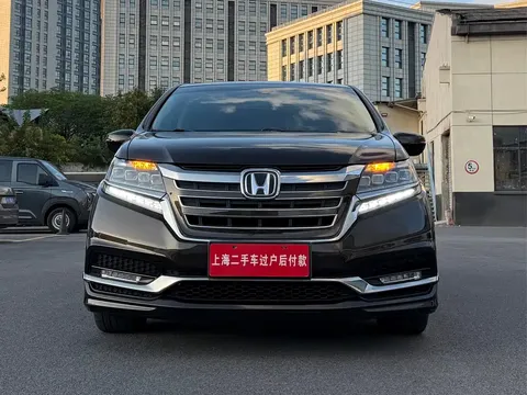 2019 Honda Elysion 2.0L Hybrid Luxury