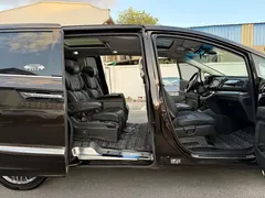 2019 Honda Elysion 2.0L Hybrid Luxury — фото 5