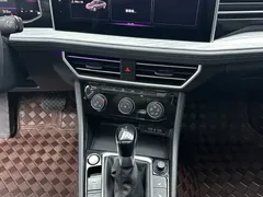 2023 Volkswagen Sagitar 280TSI DSG Lite, чёрный — фото 18