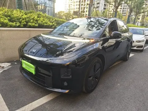 2025 Li Auto i6 2WD Standard