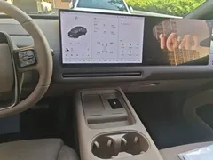 2025 Li Auto i6 2WD Standard, чёрный — фото 9