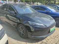 2025 BYD Seal 05 PHEV 120KM Smart Driving Flagship, чёрный — фото 4