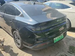 2025 BYD Seal 05 PHEV 120KM Smart Driving Flagship, чёрный — фото 8