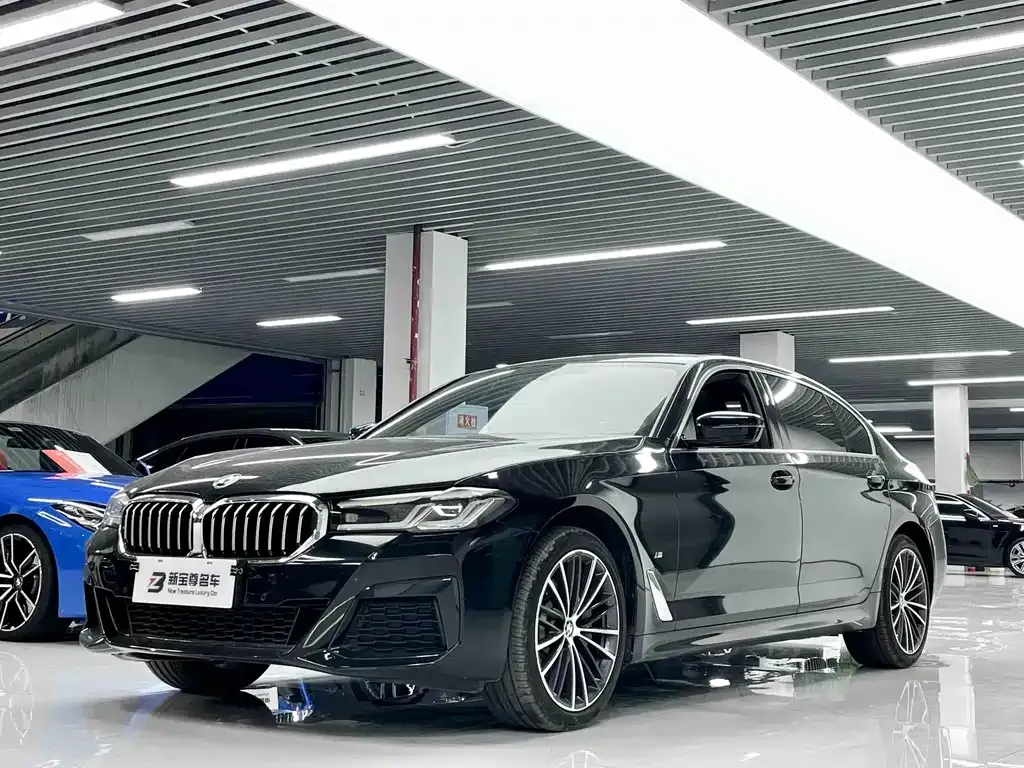 2023 BMW 5 Series 530Li Leading M Sport Package
