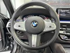 2023 BMW 5 Series 530Li Leading M Sport Package, чёрный — фото 15