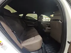 2022 BYD Han PHEV 121KM Premium, белый — фото 10