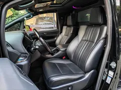 2020 Lexus LM 300h 4, чёрный — фото 5