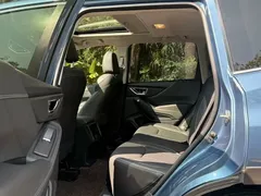 2021 Subaru Forester 2.0i Luxury, синий — фото 7