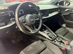 2022 Audi A3L Limousine 35 TFSI Luxury Sport, белый — фото 9