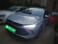 2025 BYD Qin PLUS DM-i PHEV Smart Driving 128km Advance, синий — фото 1