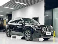 2021 BMW X1 Leading — фото 3