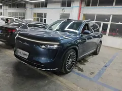 2025 Aito M8 EV Ultra 5-Seat 4WD 896-beam LiDAR, синий — фото 1