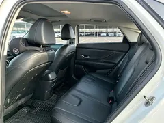 2021 Hyundai Elantra 1.5L CVT LUX Premium, белый — фото 8