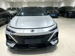 2022 Changan UNI-V 1.5T Excellence — фото 2