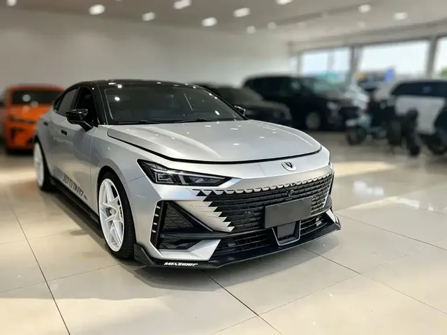 2022 Changan UNI-V 1.5T Excellence
