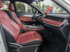 2023 Jetour X70 PLUS 1.5T DCT 7-seat, белый — фото 13