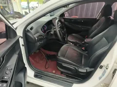 2020 Hyundai Elantra 1.6L AT GL, белый — фото 16