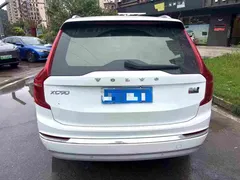 2022 Volvo XC90 7-seat, чёрный — фото 8