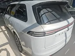 2026 Leapmotor C16 EREV 280 Lidar 6-Seat — фото 5