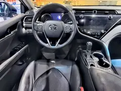 2019 Toyota Camry 2.5G Luxury, чёрный — фото 10
