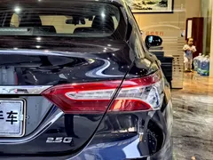 2019 Toyota Camry 2.5G Luxury, чёрный — фото 14