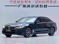 2023 BMW 5 Series 530Li Premium M Sport Package, чёрный — фото 1