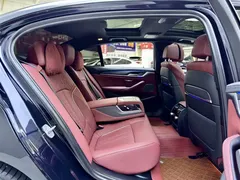 2023 BMW 5 Series 530Li Premium M Sport Package, чёрный — фото 6