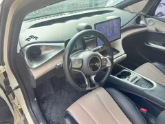 2023 BYD Dolphin 420km Fashion, белый — фото 6