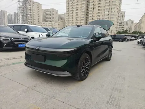 2025 Zeekr 7X 75kWh RWD Smart Driving