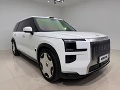 2025 Zeekr 9X Hyper 70kWh 6-seat, белый — фото 3