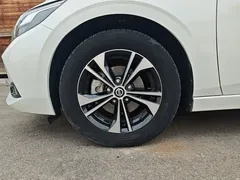 2022 Nissan Sylphy 1.6L XL CVT Enjoy, белый — фото 23