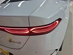 2025 BYD Qin PLUS DM-i PHEV Smart Driving 55km Leading, белый — фото 8