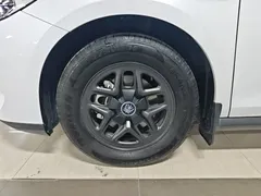 2025 BYD Qin PLUS DM-i PHEV Smart Driving 55km Leading, белый — фото 23