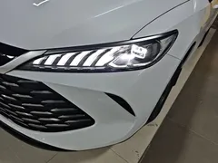 2025 BYD Qin PLUS DM-i PHEV Smart Driving 55km Leading, белый — фото 24