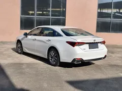 2019 Toyota Avalon 2.0L Luxury, белый — фото 6