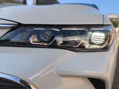 2019 Toyota Avalon 2.0L Luxury, белый — фото 17