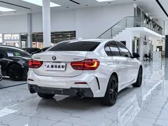 2022 BMW 1 Series 125i M Sport Night Edition, белый — фото 15