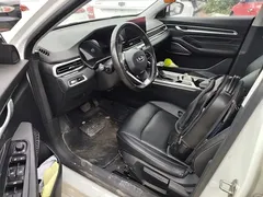 2022 Geely Emgrand 4th Gen 1.5L CVT Premium, белый — фото 15