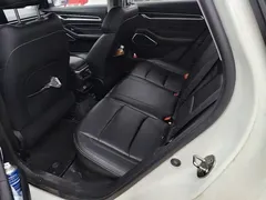 2022 Geely Emgrand 4th Gen 1.5L CVT Premium, белый — фото 17