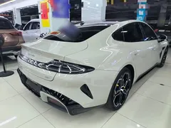 2024 Xiaomi SU7 RWD Long Range Smart Driving — фото 7