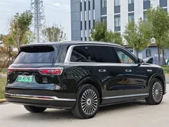 2026 Aito M9 EREV Ultra 6-seat, зелёный — фото 7