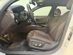 2022 BMW 5 Series 530Li M Sport Package, белый — фото 4