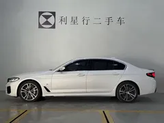 2022 BMW 5 Series 530Li M Sport Package, белый — фото 5
