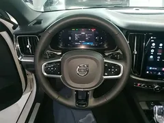 2023 Volvo S60 B5 Sport, белый — фото 11