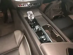 2023 Volvo S60 B5 Sport, белый — фото 14