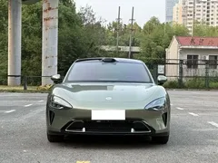 2024 Xiaomi SU7 RWD Long Range Advanced ADAS Pro, зелёный — фото 2