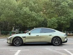 2024 Xiaomi SU7 RWD Long Range Advanced ADAS Pro, зелёный — фото 7